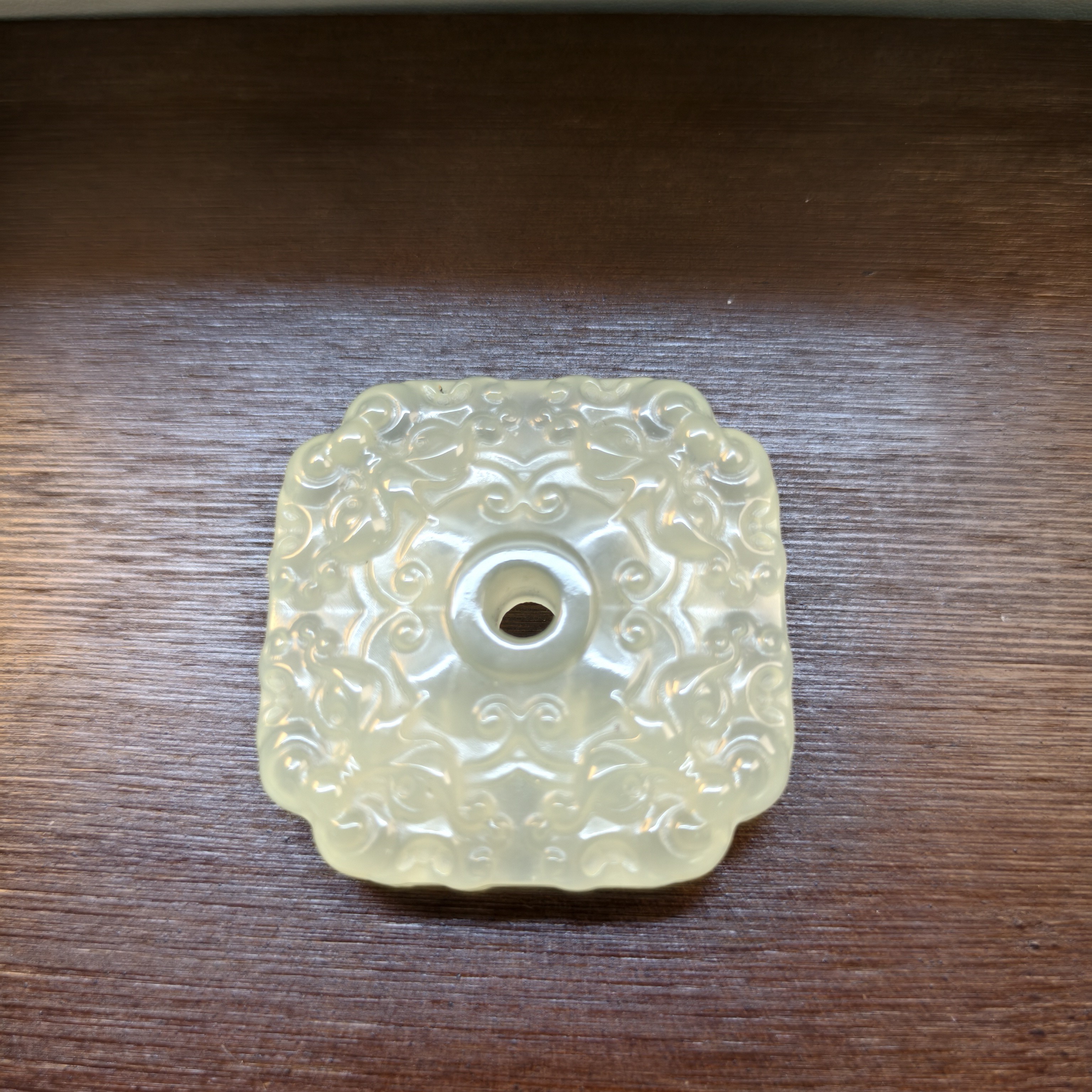 天然岫玉精品龙口挂坠男女同款