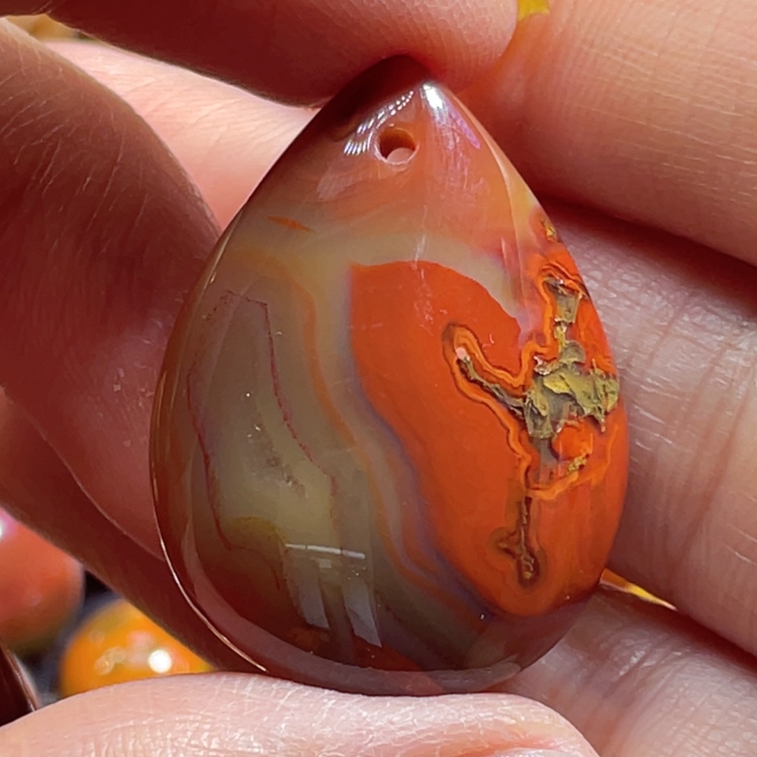 玛瑙/玉髓颈饰未镶嵌