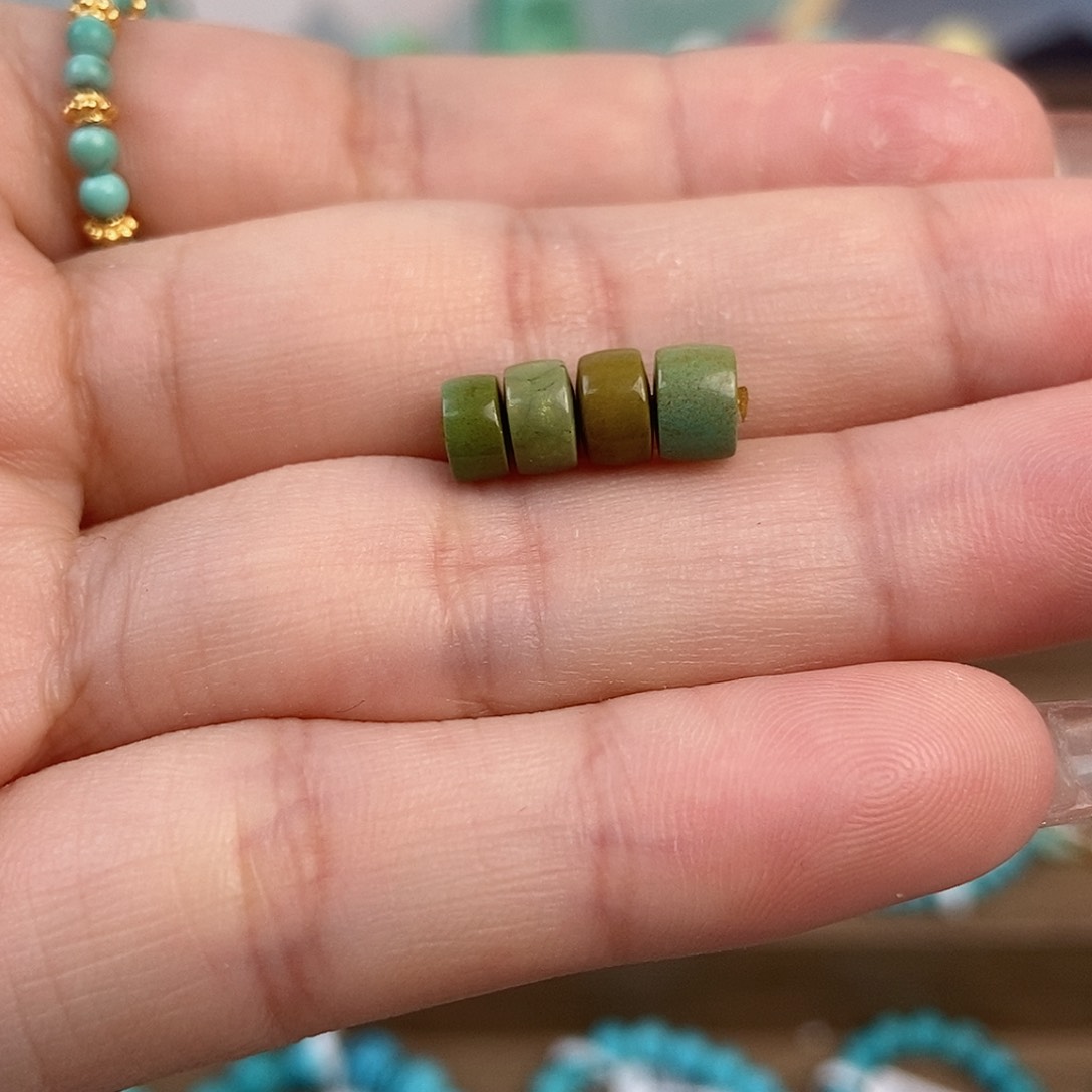 绿松石雕刻未镶嵌