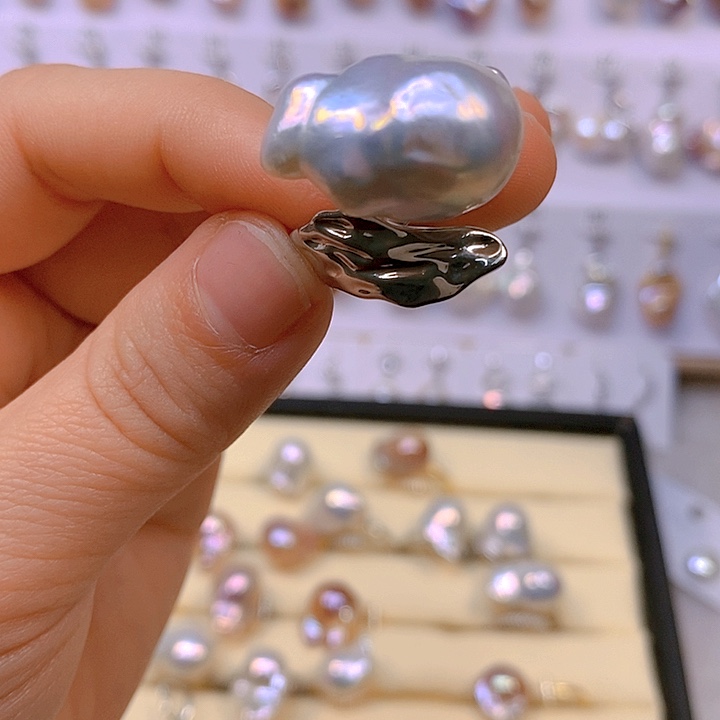 淡水珍珠颈饰合金