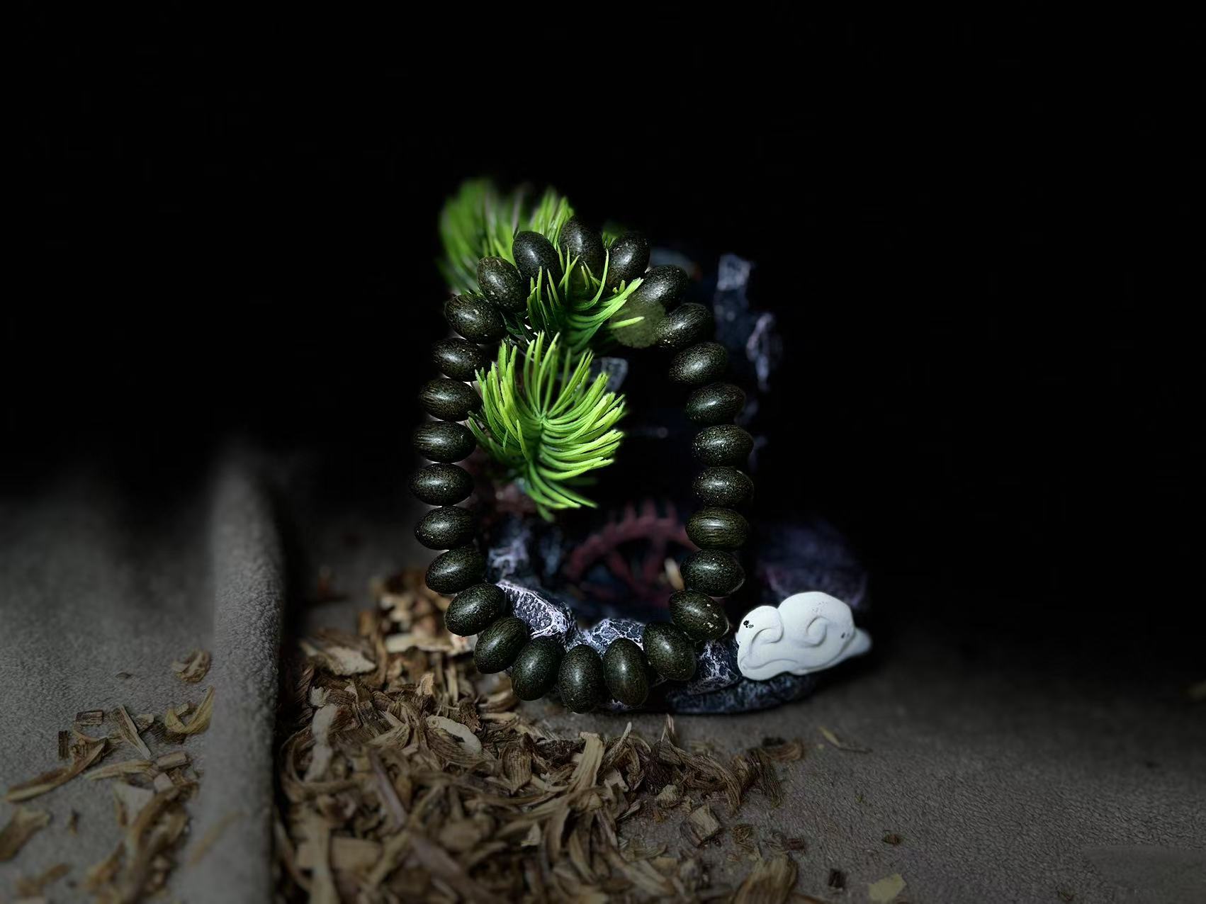 （东昇沉香）S51海南莺歌绿沉香