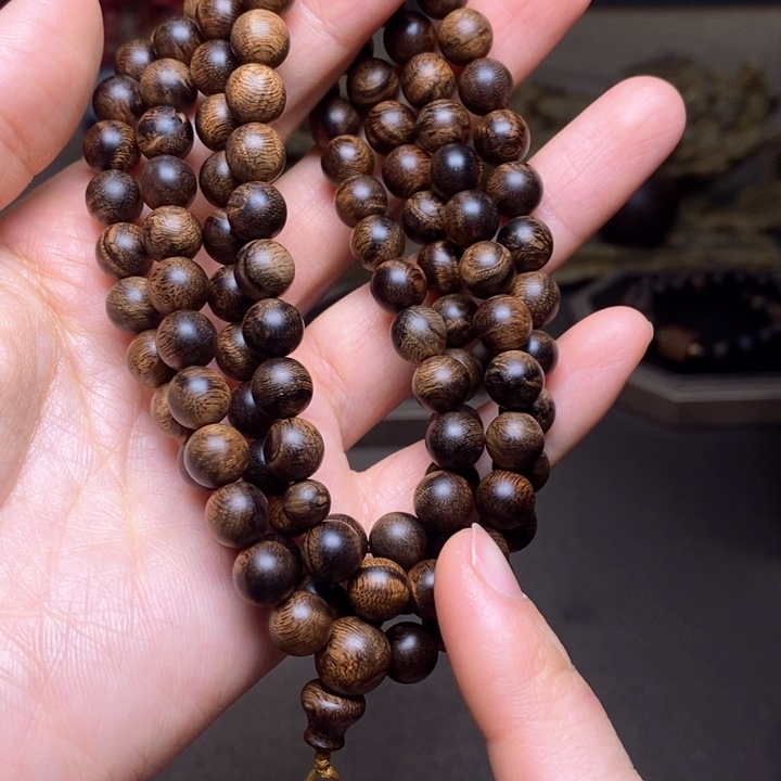 沉香手串越南芽庄黄棋楠瘤疤0.8×108
