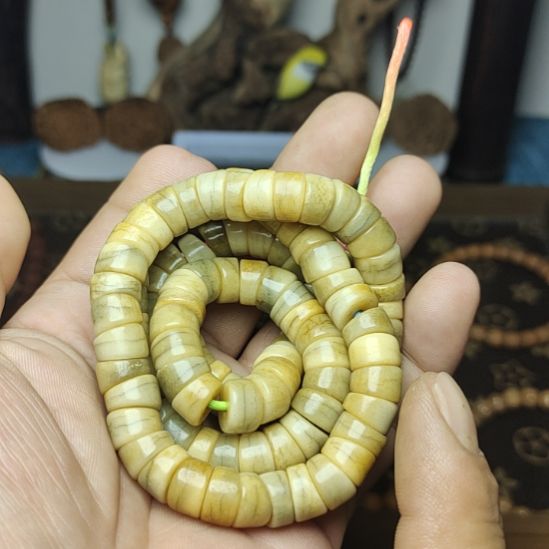 猴头核桃吊坠猪大肠108