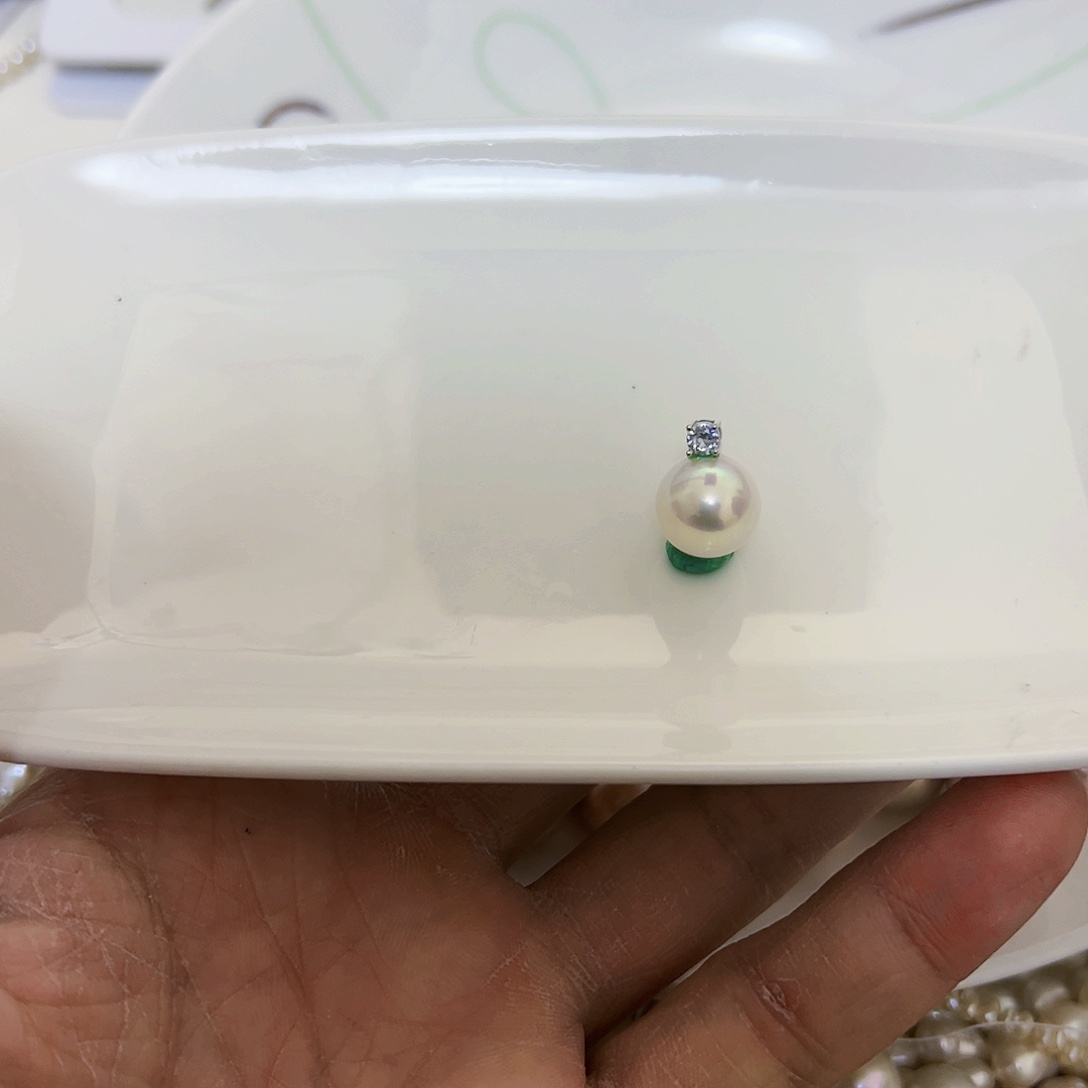 淡水珍珠吊坠(赠链)银S925镶嵌妙*