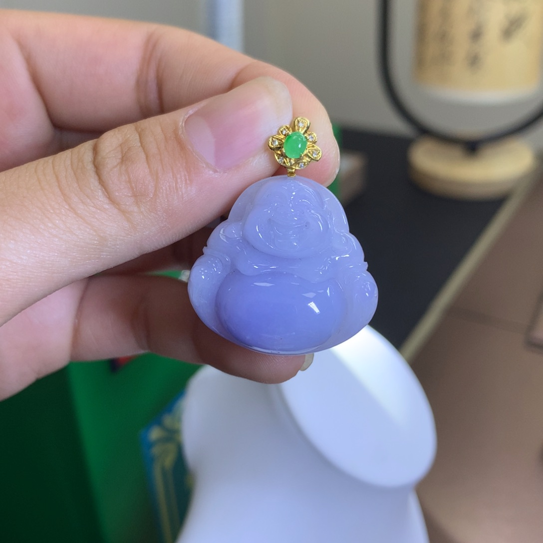 翡翠颈饰18K金镶嵌翡翠