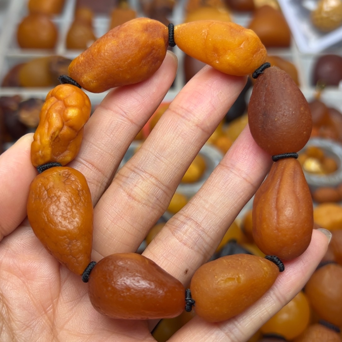 琥珀裸石未镶嵌天然蜜蜡