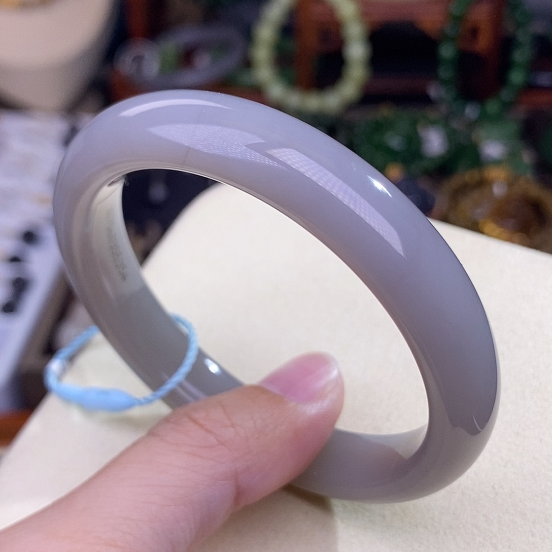 和田玉53 浓烟紫葡萄紫脂膏级老料清货价未镶嵌