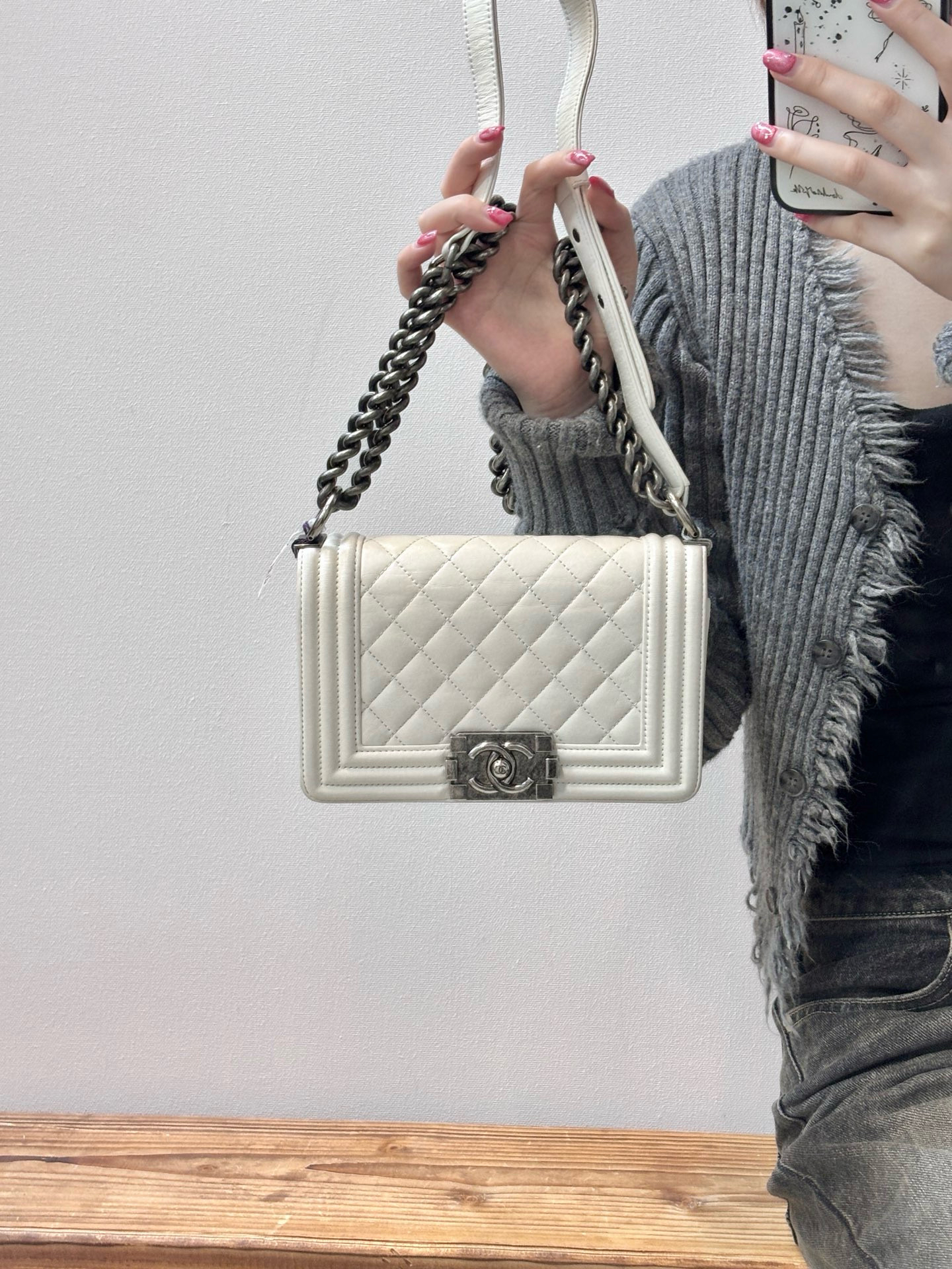 95新 Chanel/香奈儿 chanel 白色小号leboy斜挎包（K）