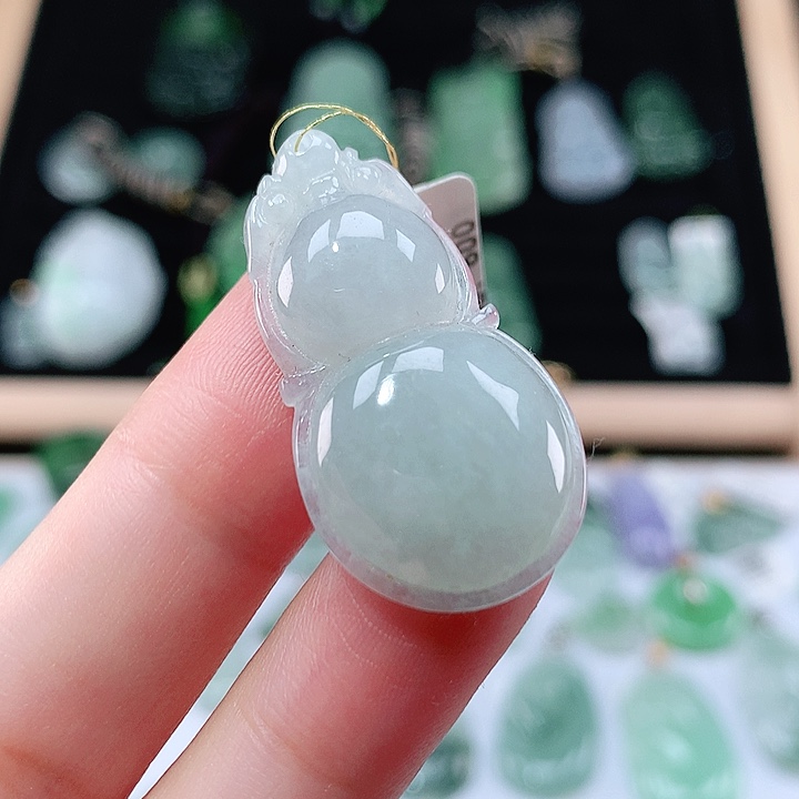 翡翠未镶嵌颈饰吊坠