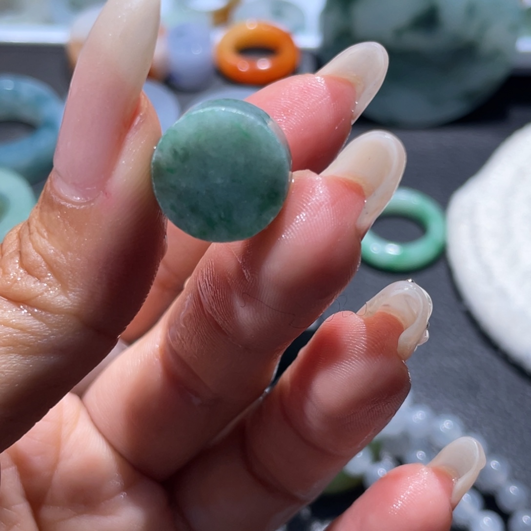 h***h定制翡翠未镶嵌天然翡翠