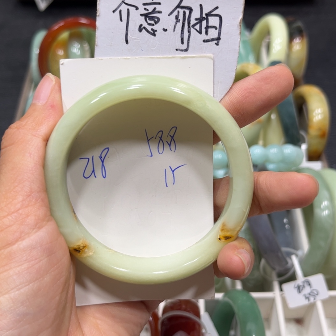 未镶嵌蛇纹石玉手镯