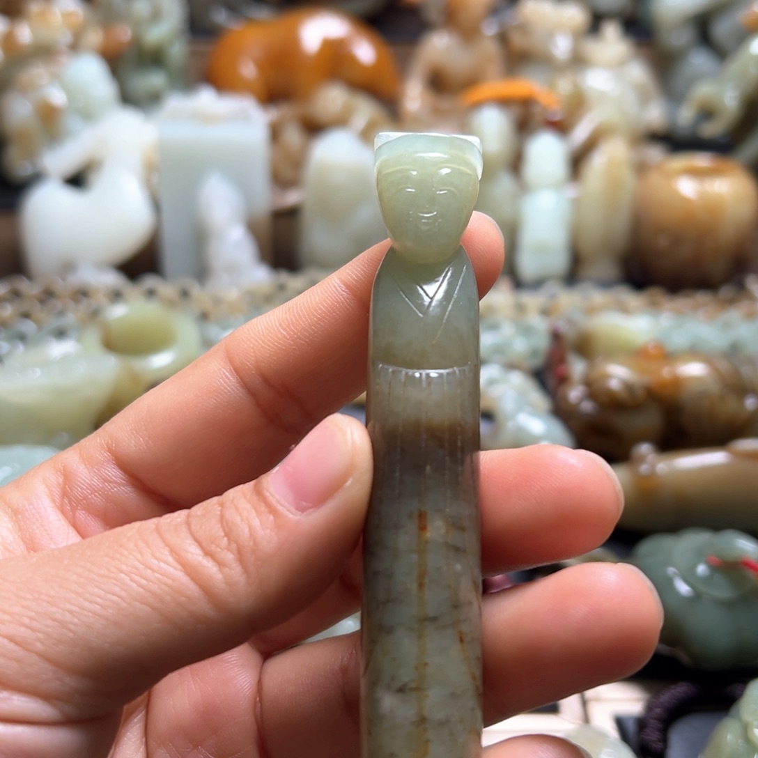 和田玉（糖玉）颈饰未镶嵌