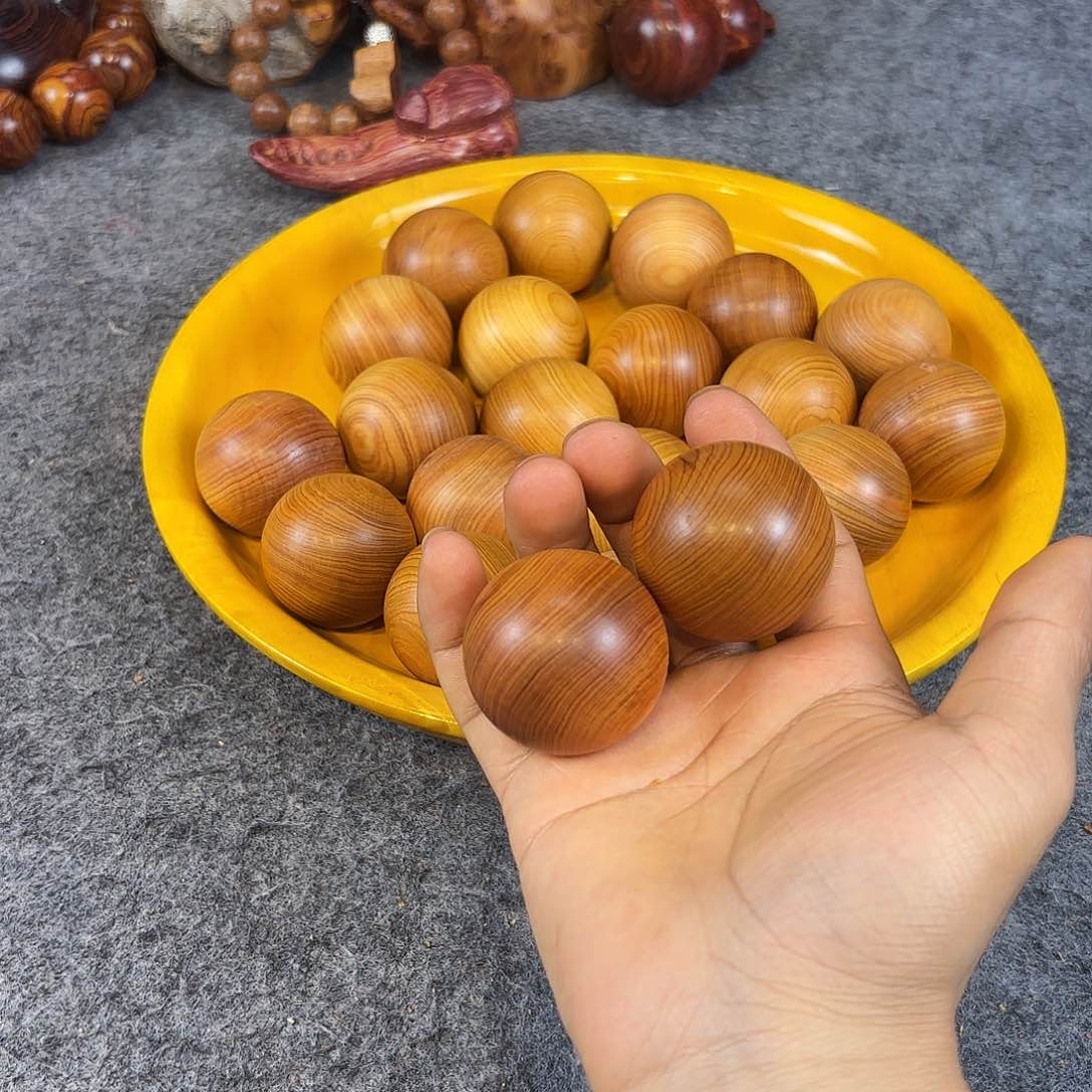 柏木（崖柏）4.0保健球 黄泥膏料