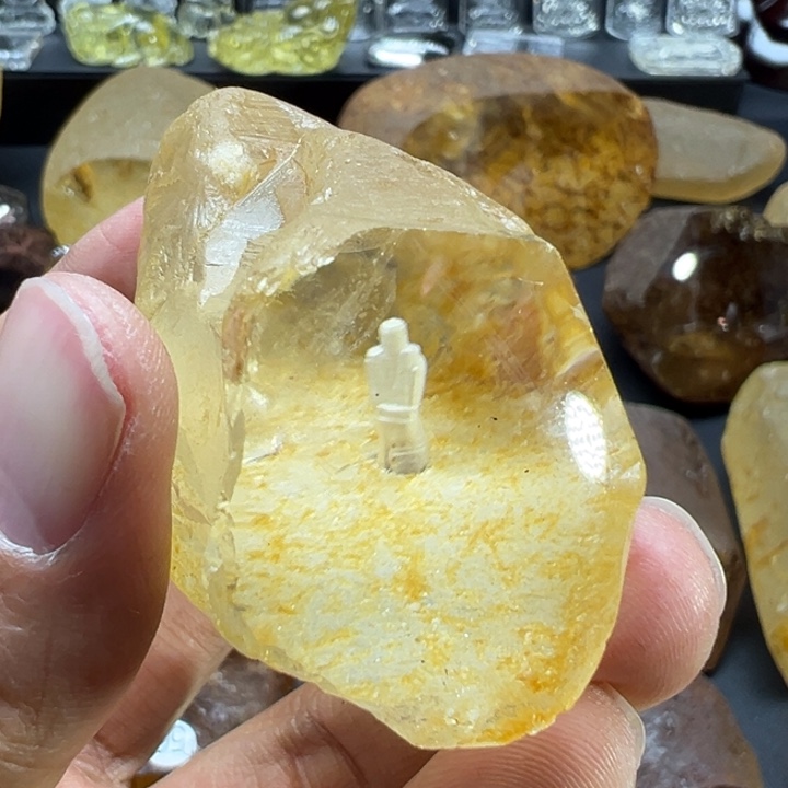 水晶大型摆件（非配饰）未镶嵌