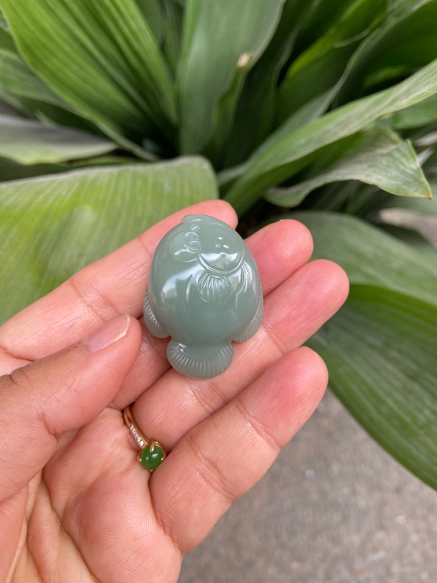 新疆碧玉年年有余吊坠