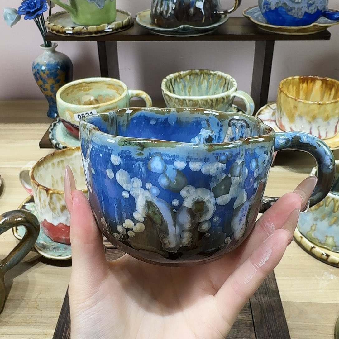 摆件陶哈哈哈尴尬尴尬个