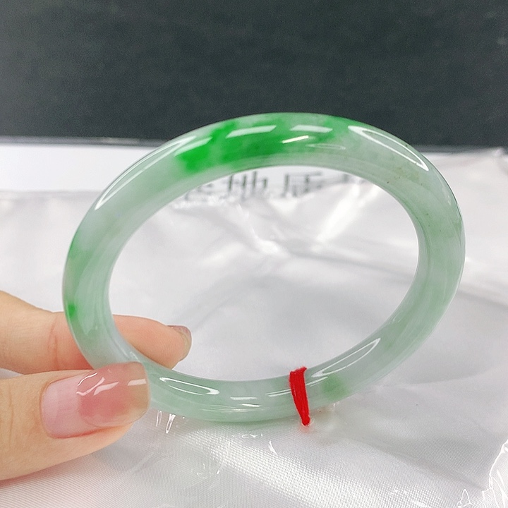 翡翠未镶嵌手镯圈56，50133