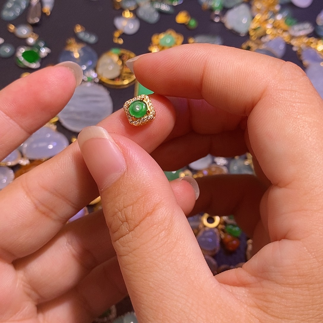 翡翠银S925镶嵌颈饰