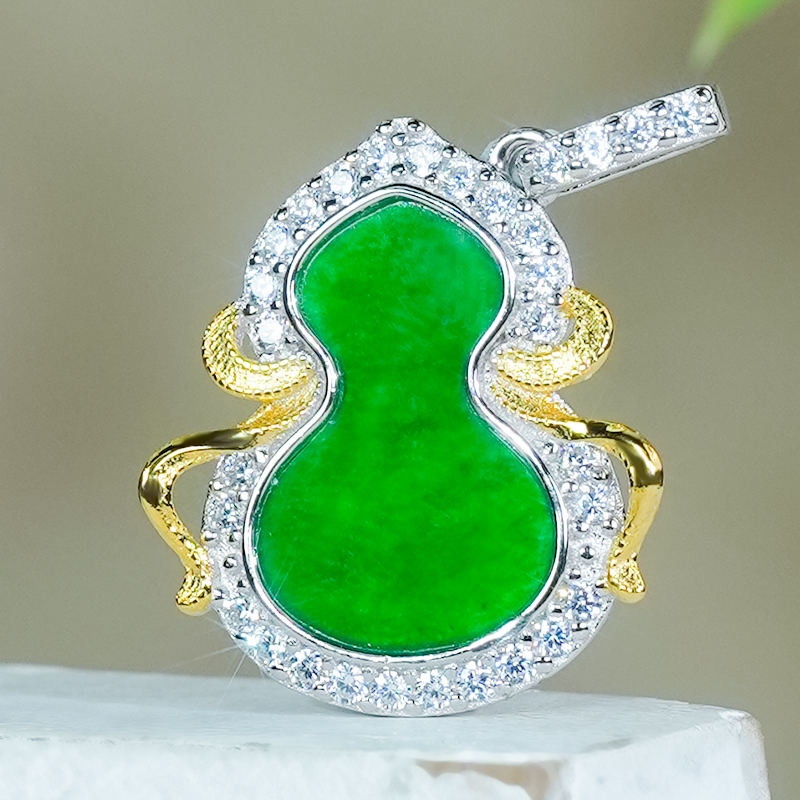 银镶嵌天然翡翠饰品A货精致中式配饰高级感设计满绿葫芦吊坠