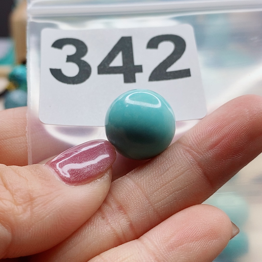 绿松石颈饰未镶嵌