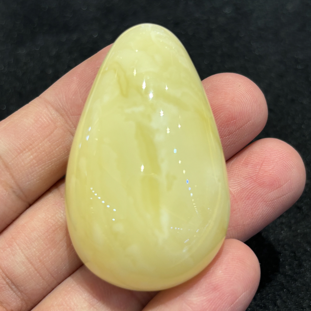 纯天然蜜蜡吊坠 花纹清晰 多样性发一件
