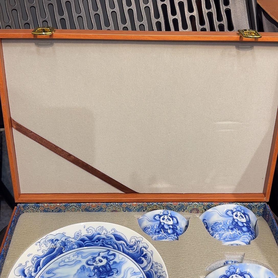 陶杯子景德镇陶瓷艺术展