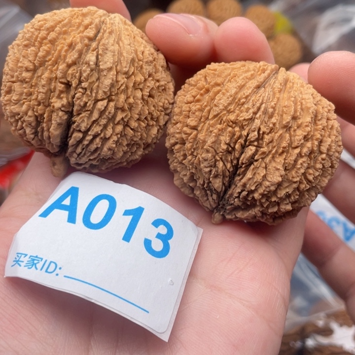 文玩核桃吊坠核桃