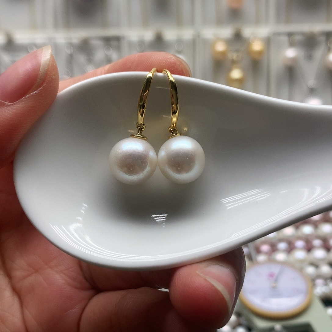 未镶嵌淡水珍珠耳饰