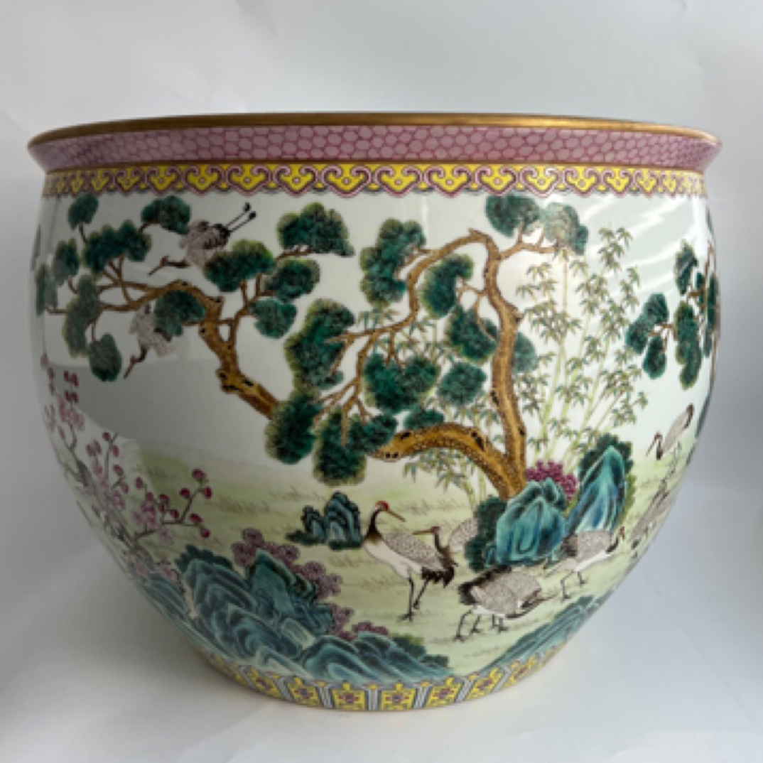 乾隆时期粉彩大缸