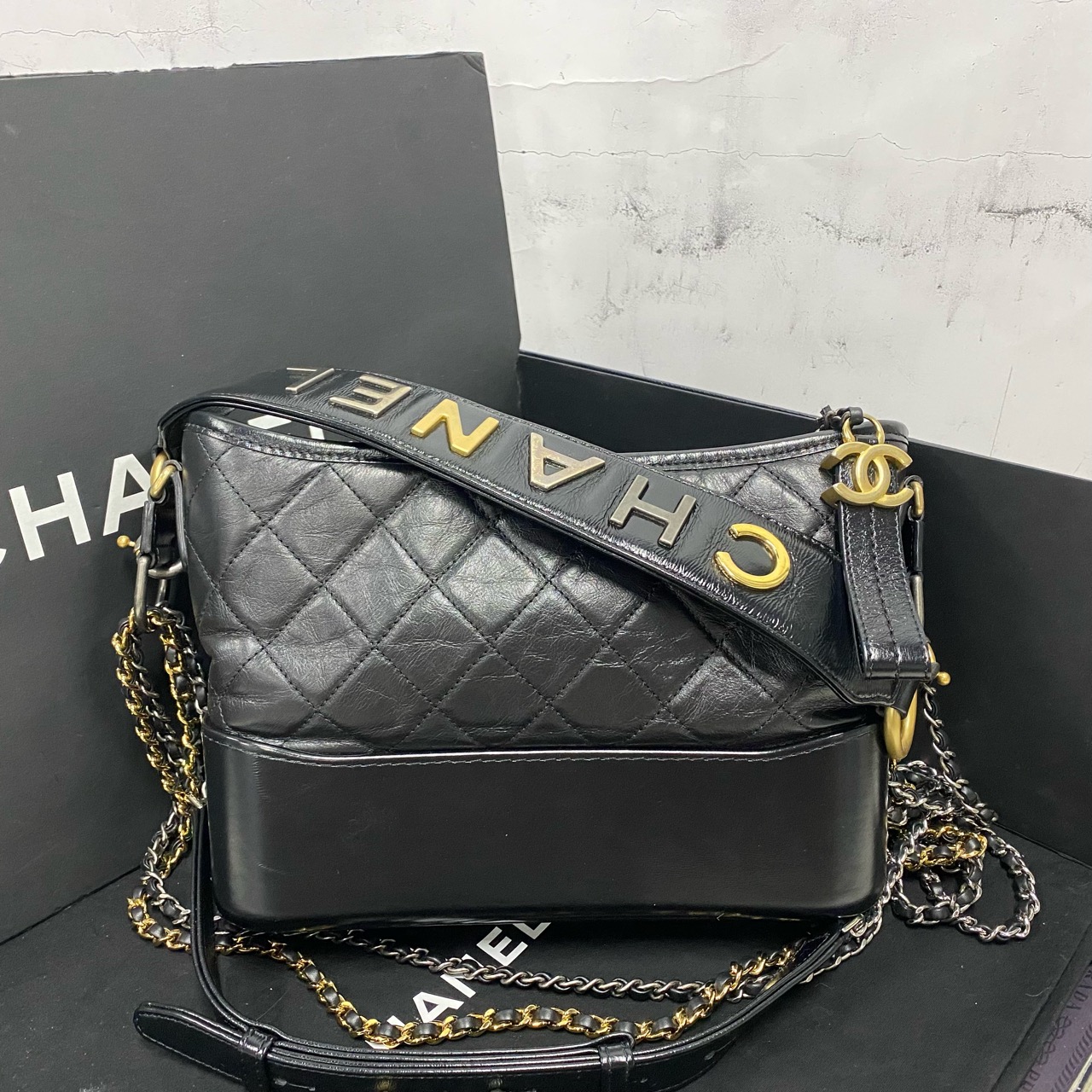 99新 Chanel/香奈儿    香奈儿流浪新中号手柄款29开无卡6324