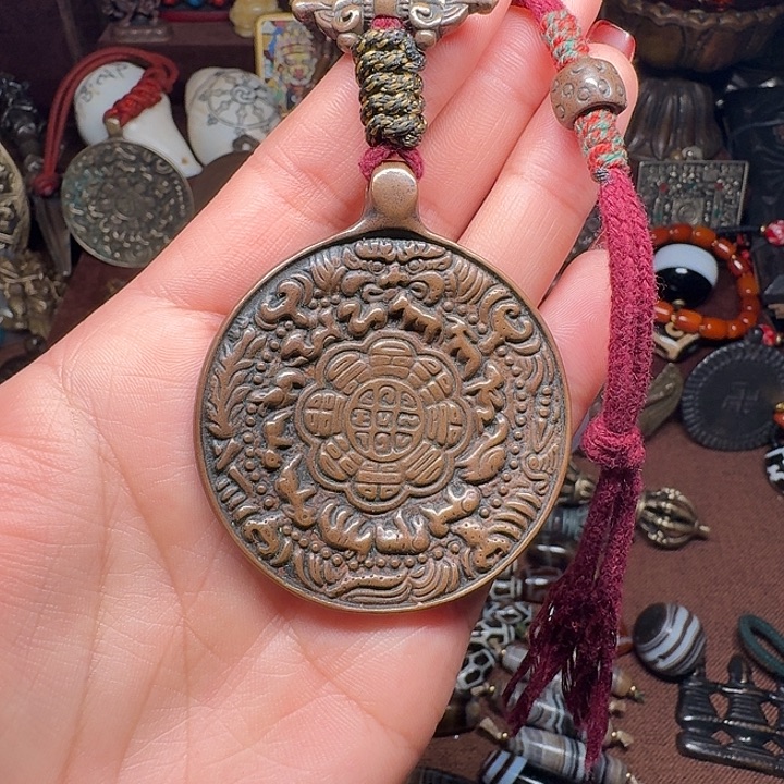 泥塑扎西德勒99999