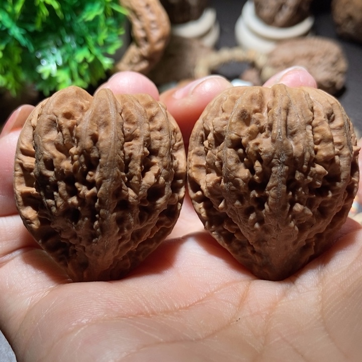 把件文玩核桃东北楸子小雪290