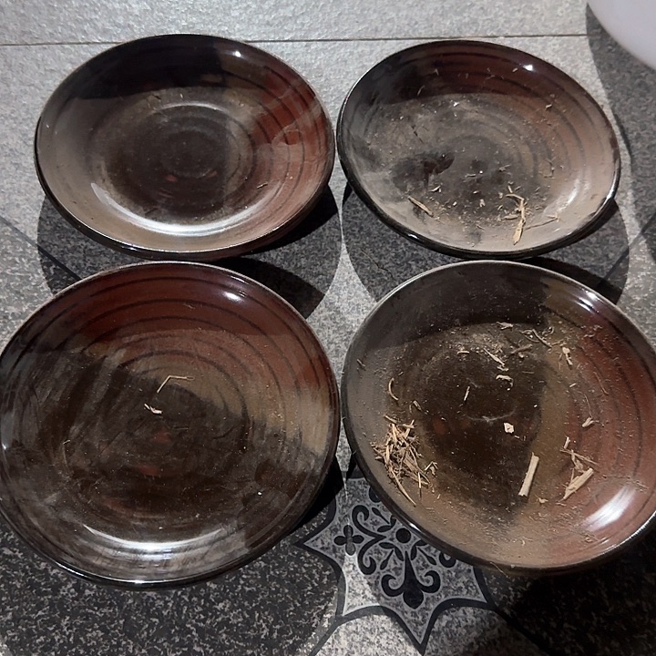 瓷片陶瓷盘子碗啥都有