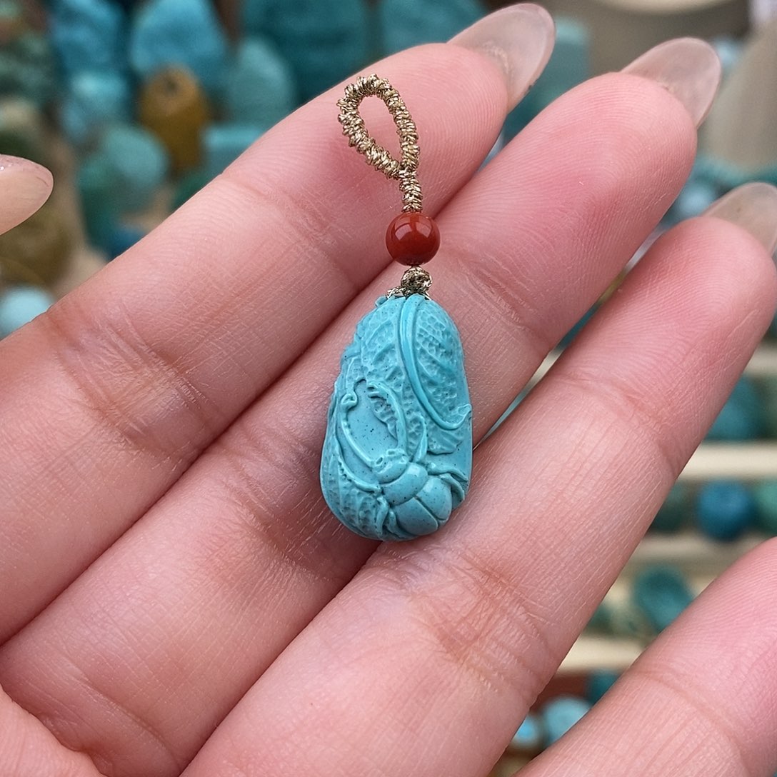 未镶嵌绿松石珠宝奇石