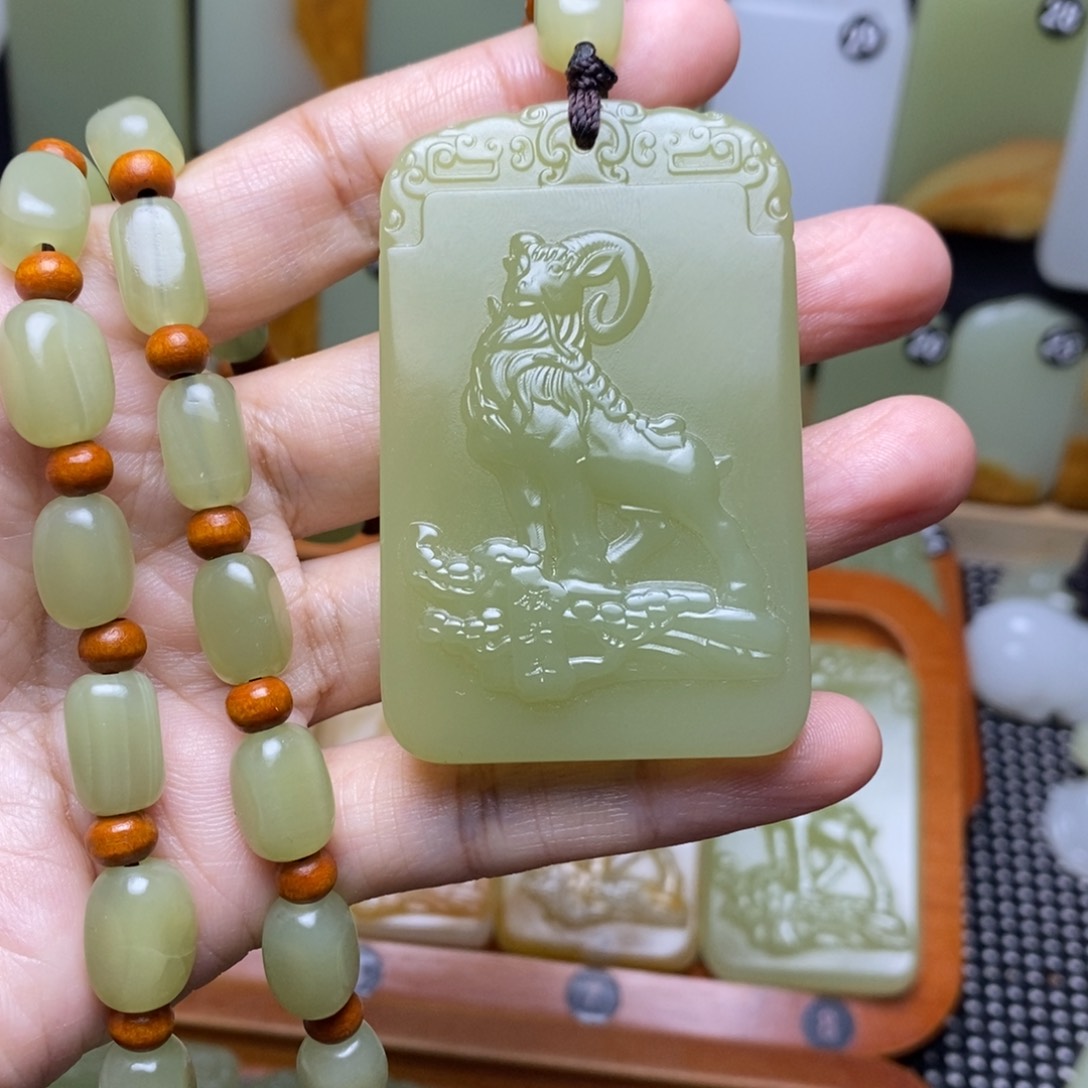 下***我生肖羊大日如来双面