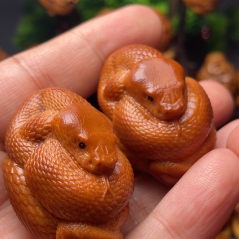 橄榄核手串/手链蛇手球一对3.3左右