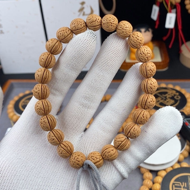 桃核手串玉化皮11（尺寸误差0.5之间）