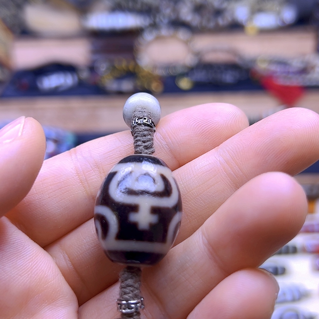 ****玛瑙/玉髓未镶嵌颈饰