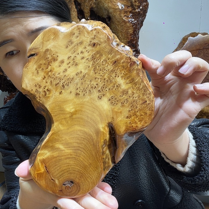 自***愈香杉干泡干泡干泡