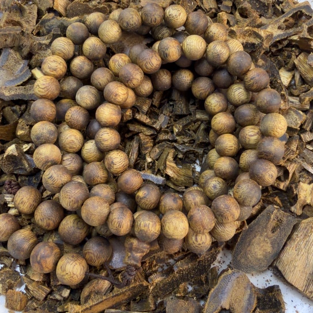 沉香碎屑沉香0.8圆珠多圈25克