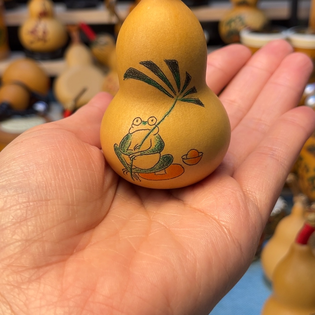 謝***群大叶紫檀（黑酸枝木类）