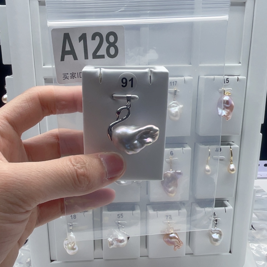 合金颈饰淡水珍珠