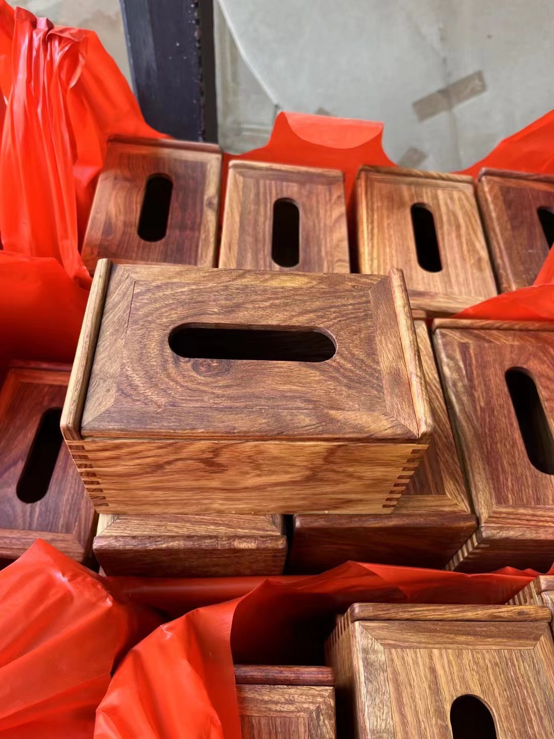 红木刺猬紫檀原木烫蜡纸巾盒