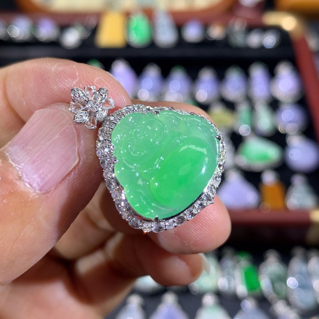 翡翠18K金镶嵌吊坠(不含链)