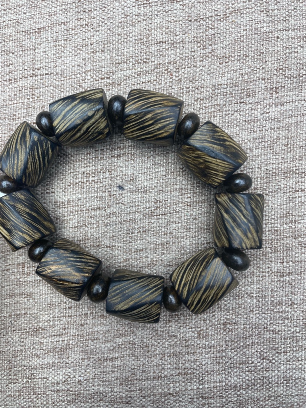 沉香木串文玩老料 65号