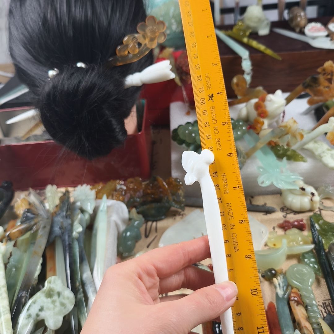 蛇纹石玉发饰合金