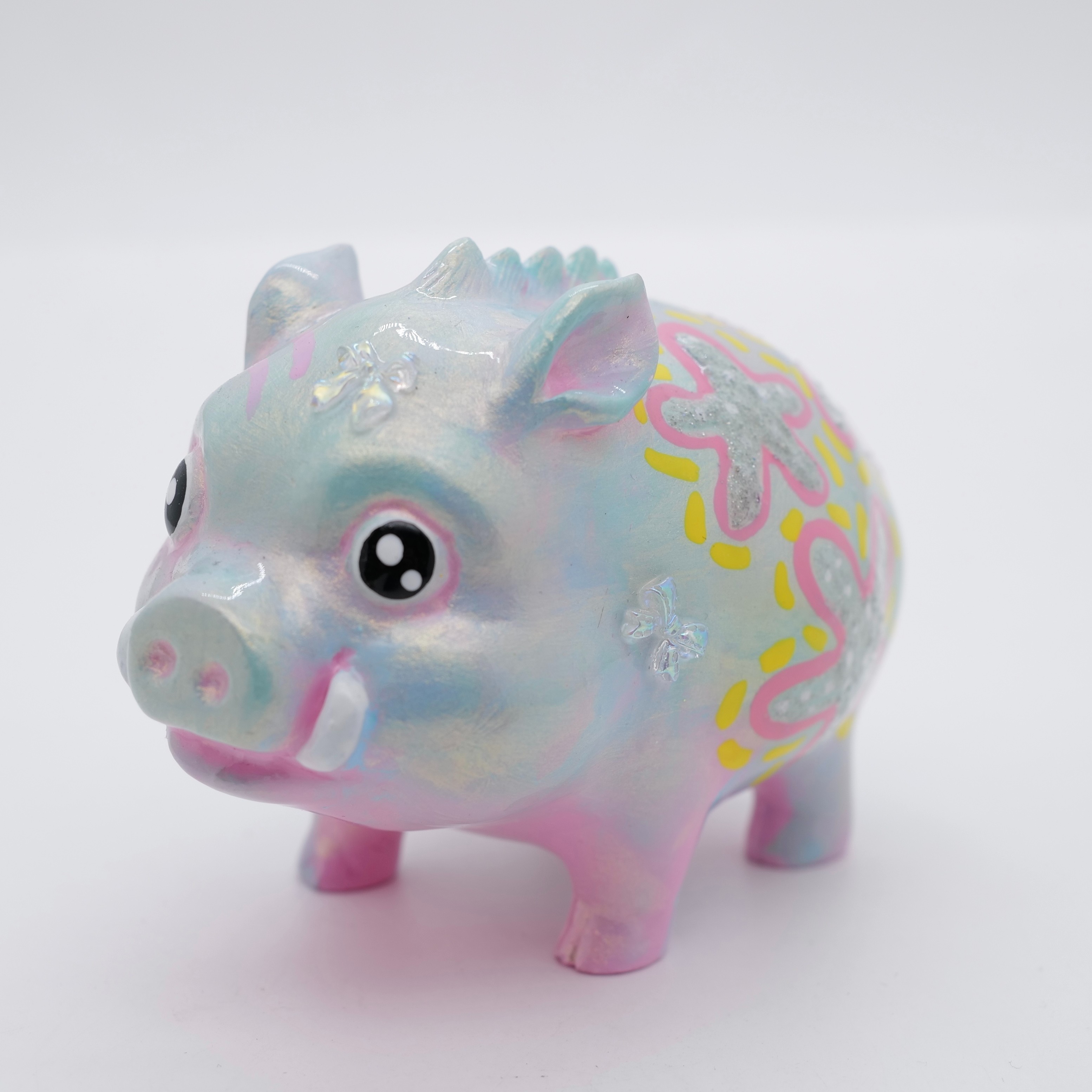 PM 王甜心工作室《小猪》石膏作品，仅一件（非王甜心本人绘画）