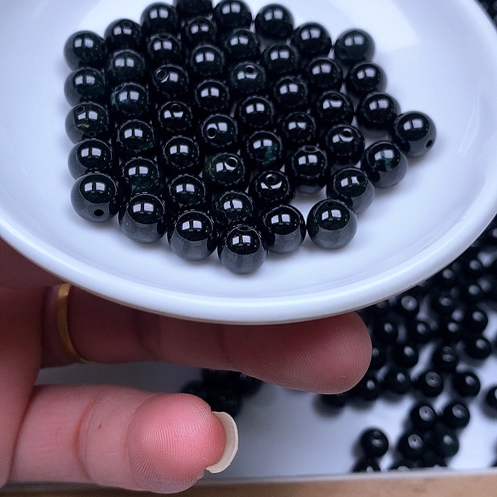 翡翠散珠翡翠翡翠卡7.7。100颗80元