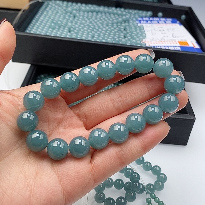 翡翠手链未镶嵌翟*