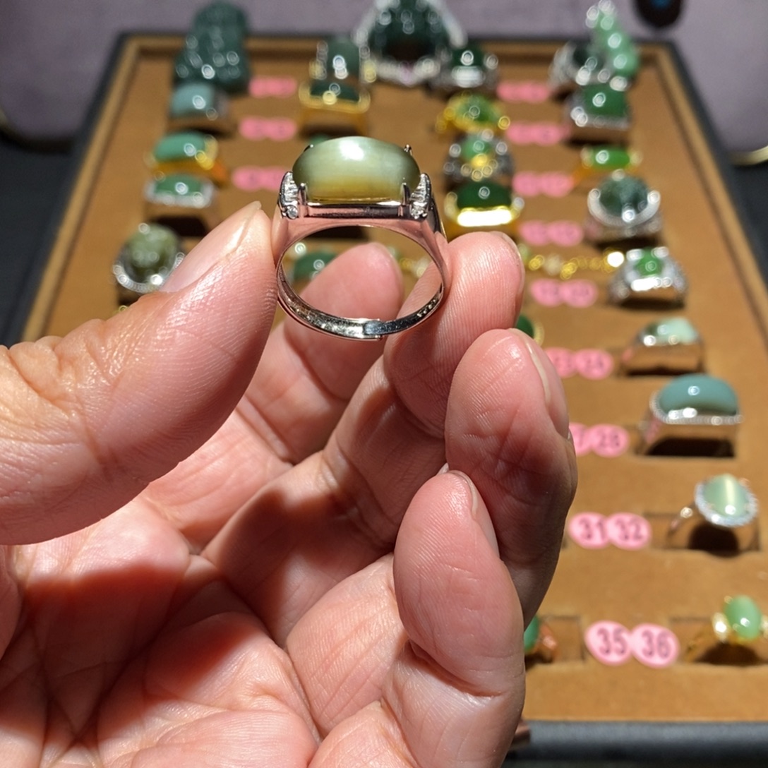 自***渡和田玉银S925镶嵌戒指